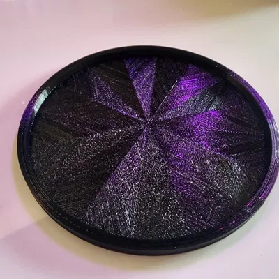 Giá để ly đơn giản với thiết kế nhẹ nhàng