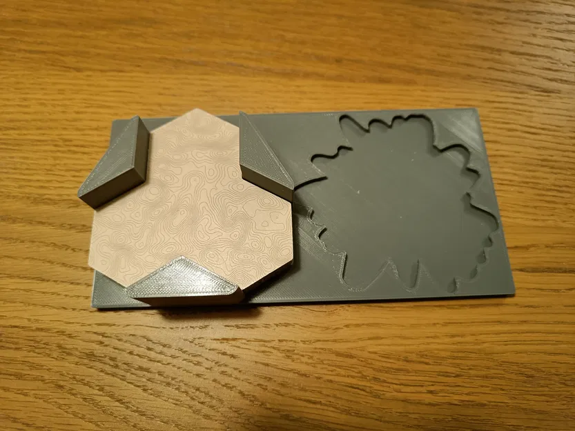 Giá đỡ tổ chức Cascadia với gốc cây và chóp thông đẹp - Image 8