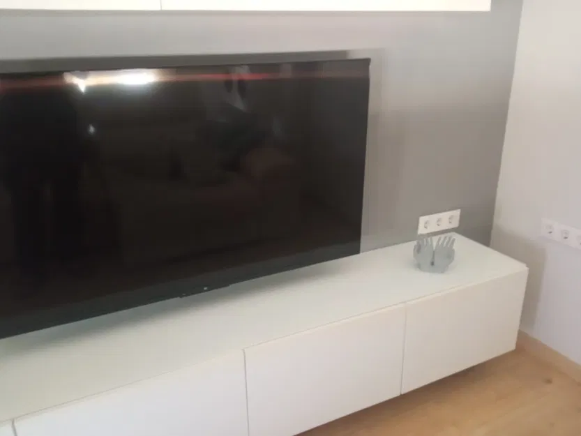 Giá đỡ tay low poly cho Kindle, tablet và điện thoại di động - Image 19