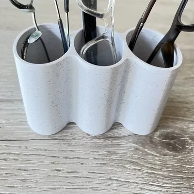 Giá đỡ kính với nhiều kích thước cho một đến ba cặp kính