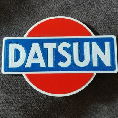 Biểu tượng Datsun - Thiết kế đa phần và đa màu sắc