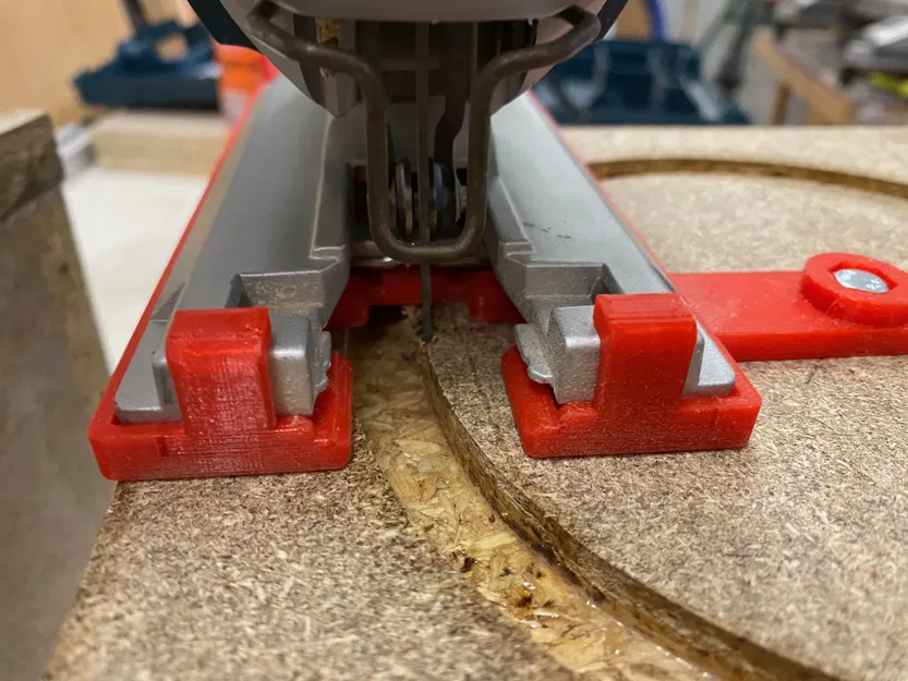 Bảng trượt Bosch GST 150 CE cho loa siêu trầm 8 inch - Image 2