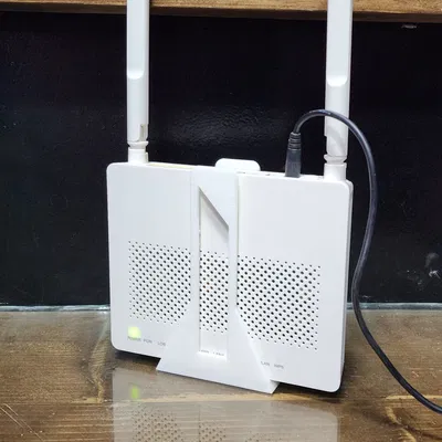 Giá đỡ đứng dọc cho router Huawei EchoLife EG8141A5