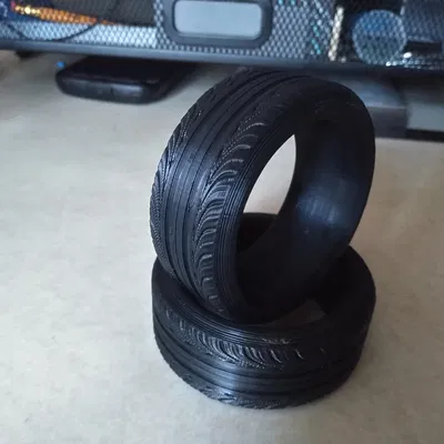 Lốp xe thể thao tỉ lệ 1/10 cho mô hình 3D