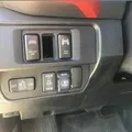 Bảng công tắc ba cho Toyota Tacoma thế hệ thứ 3 - Thumbnail 1