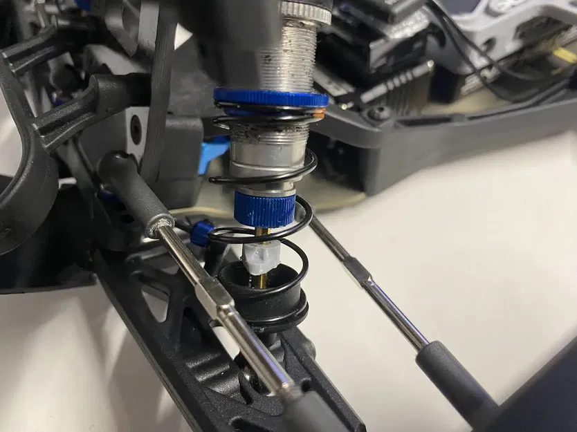 Bộ khoảng cách giảm chấn 3mm cho xe điều khiển từ xa - Image 1