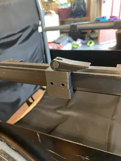 Giá đỡ đa năng cho thanh Wheelchair Mate - Image 1