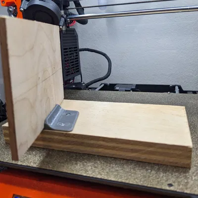 Giá đỡ kệ nghiêng tùy chỉnh cho kệ trượt vào