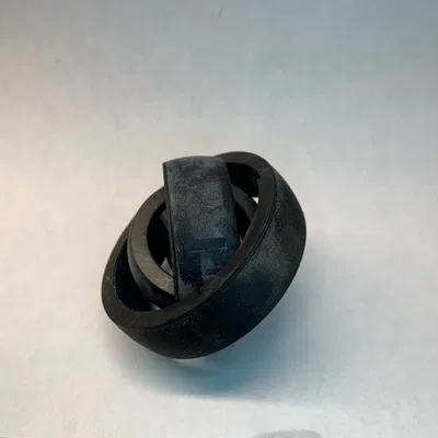 Đồ chơi xoay vòng với khoảng cách lớn