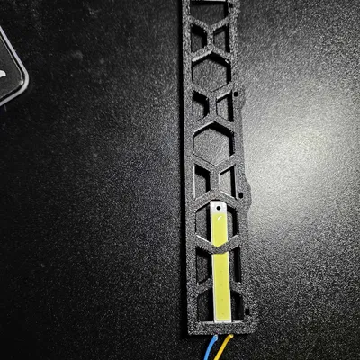 Bảng quản lý cáp USB Bambu Lab P1P với đèn LED