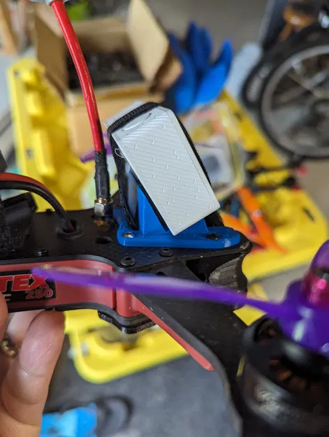 Ghế tựa GoPro hoặc Yi cho Vortex 250 - Image 2