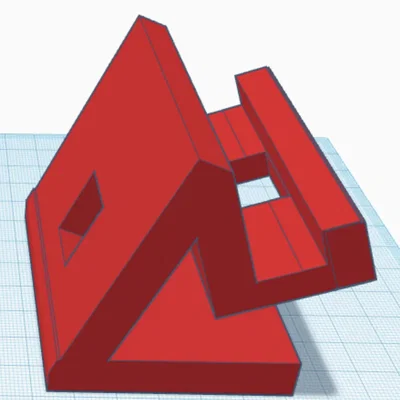 Giá đỡ điện thoại với lỗ sạc tiện lợi phía sau và dưới