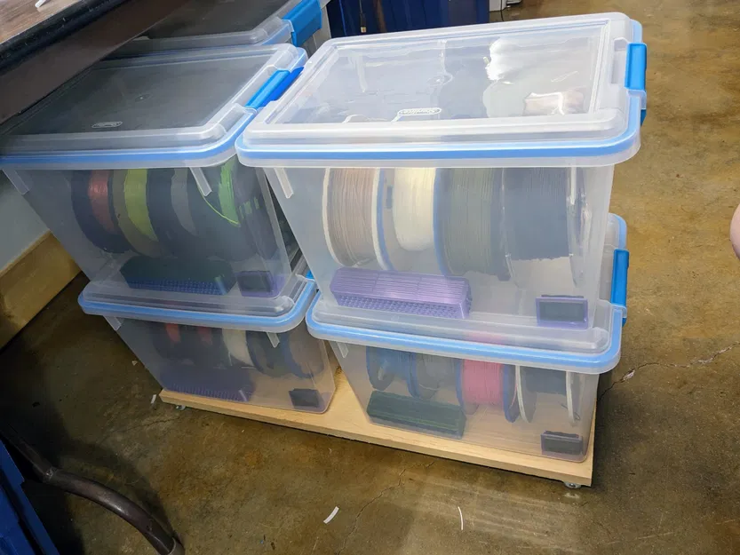 Giá đỡ ẩm kế cho hộp đựng gasket Sterlite 20qt - Image 6