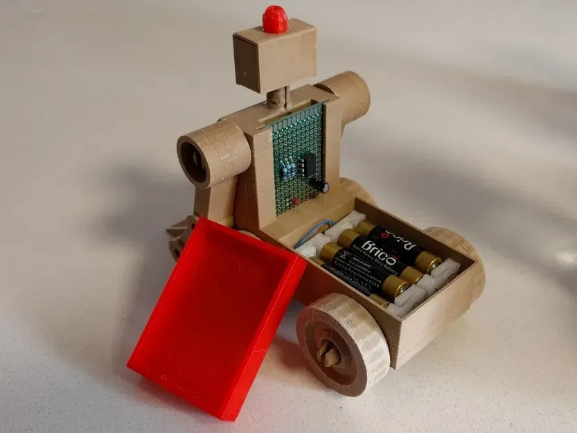 Robot kéo với chỗ để điện tử cho trẻ em - Image 3