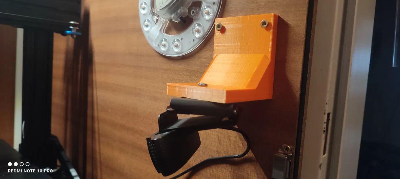 Giá đỡ góc chắc chắn cho webcam Logitech C920 - Image 1