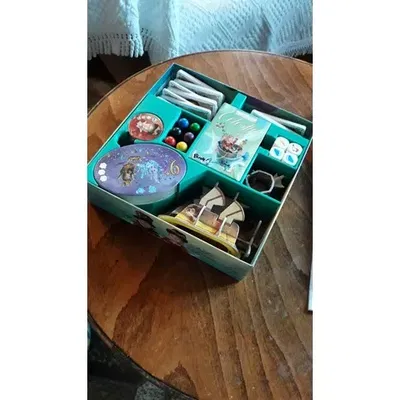 Giá đỡ cho trò chơi boardgame Celestia với hai mở rộng