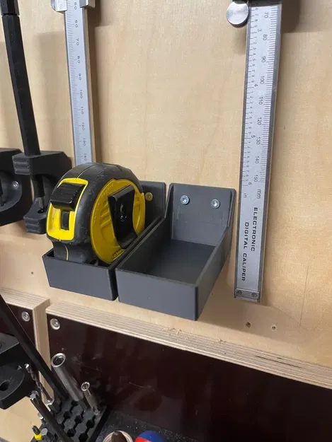 Giá đỡ thước dây Stanley 3m có nhãn 12mm x 25mm - Image 1