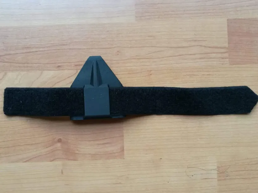 Giá đỡ điện thoại gắn trên cổ tay bằng băng dính Velcro - Image 5