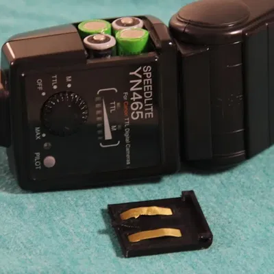 Cửa pin thay thế cho đèn flash Yongnuo YN465