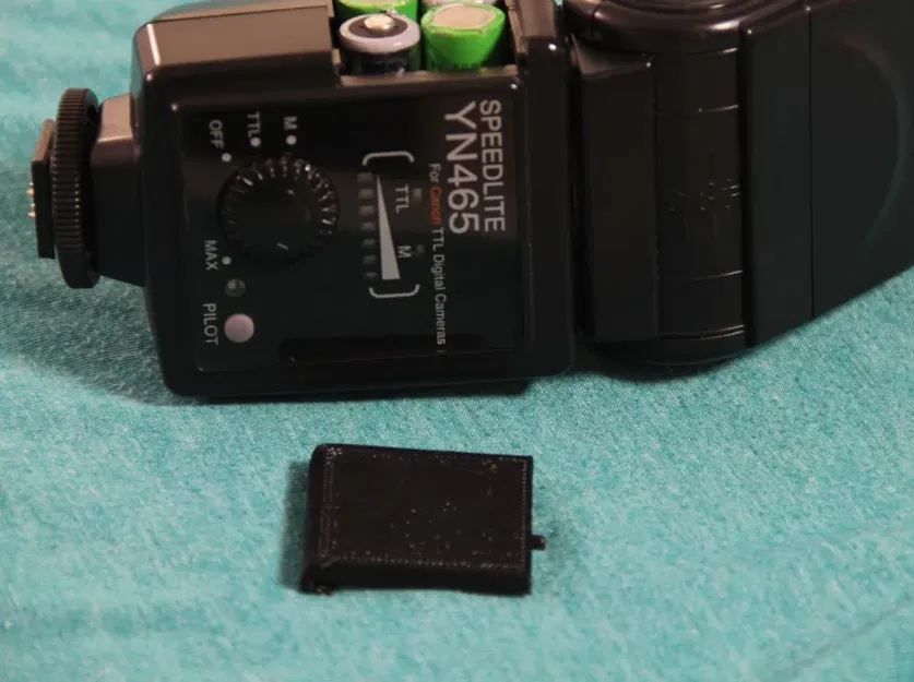 Cửa pin thay thế cho đèn flash Yongnuo YN465 - Image 2