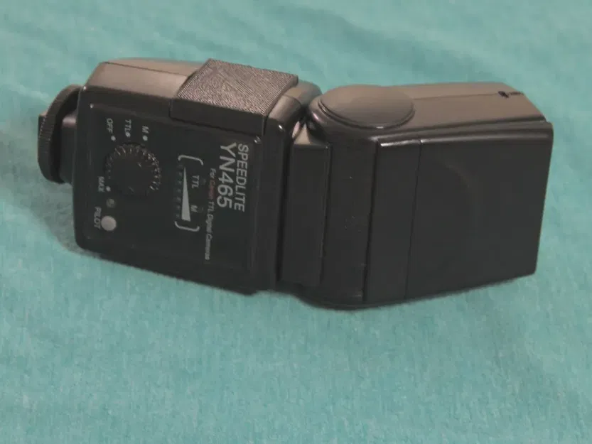 Cửa pin thay thế cho đèn flash Yongnuo YN465 - Image 3