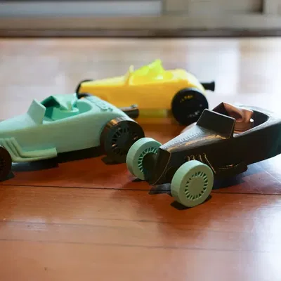 Xe đua bóng bay Hotrod với thiết kế dễ thổi khí