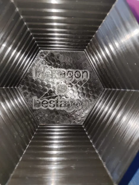 Chậu cây hình lục giác với thiết kế độc đáo - Image 2