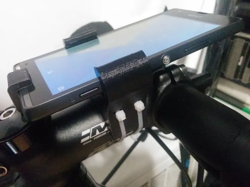 Giá đỡ điện thoại xe đạp cho Sony Xperia SP - Image 1