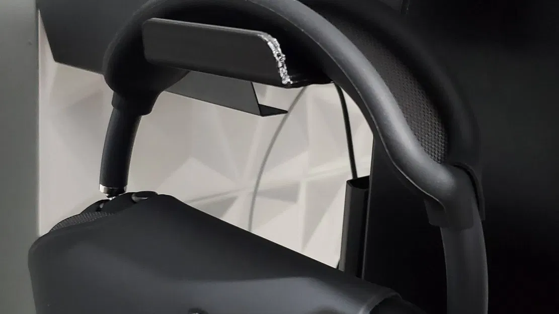 Giá đỡ tai nghe không từ tính cho bàn chơi game Secretlab Magnus - Image 3