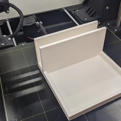 Giá đỡ ví và khay để chìa khóa trên bàn làm việc