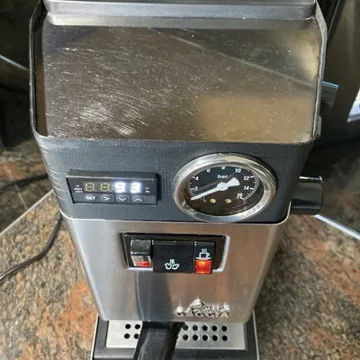 Mô hình mở rộng Gaggia Classic với công tắc và đồng hồ áp s...