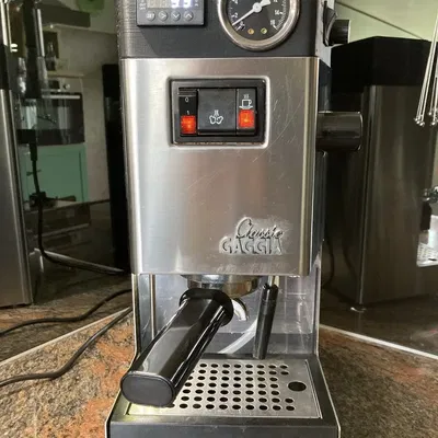 Mô hình mở rộng Gaggia Classic với công tắc và đồng hồ áp s...