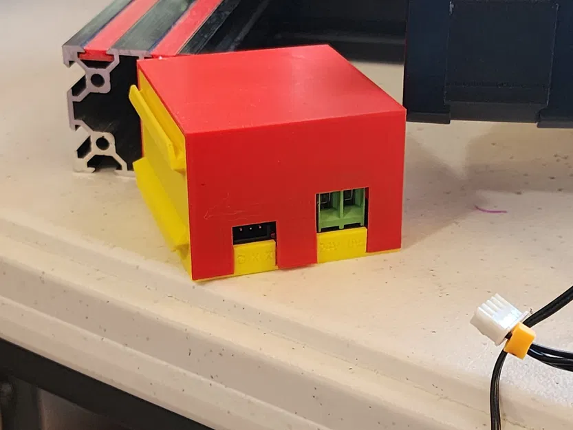 Vỏ bảo vệ cho BTT UPS 24V V1.0 gắn vào thanh V-Slot 4040 - Image 3