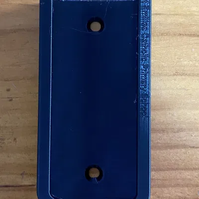 Giá đỡ treo tường cho Apple TV 4K Gen 3 và điều khiển từ xa