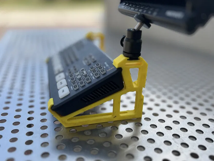 Giá đỡ ATEM Mini, Mini Pro và Mini Pro ISO - Image 2