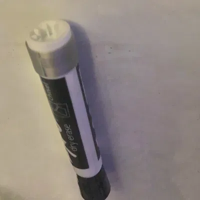 Giá đỡ nam châm cho bút lông Expo