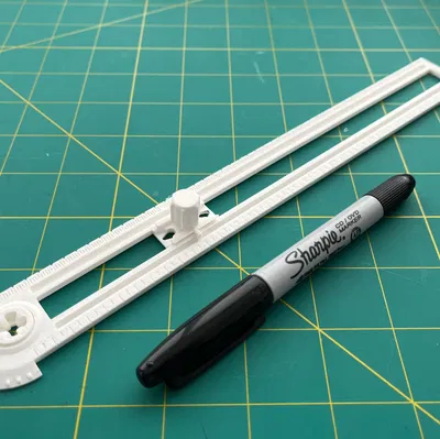 Compass vẽ hình tròn lớn từ 1.25” đến 9.25”