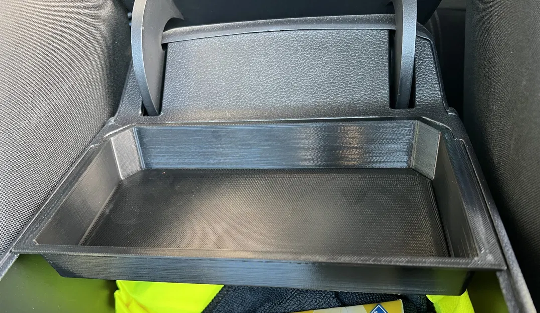 Khay để đồ trung tâm Ranger và Everest 2022+ - Image 1