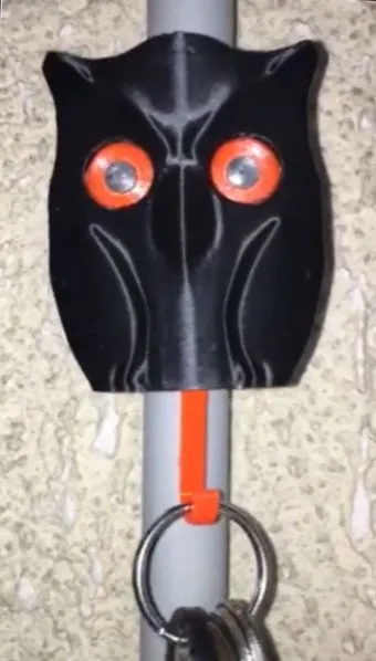 Giá đỡ chìa khóa hình cú với đôi mắt nhấp nháy - Image 2