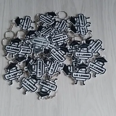 Nhân vật Flork với mũ và bia cho móc khóa