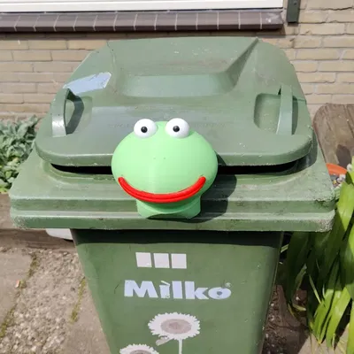 Kermit - Trợ lý không khí cho thùng rác