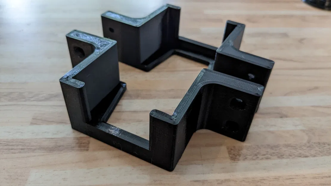 Giá đỡ ổ cắm 3 chấu với khe cắm USB và dây dẫn - Image 4