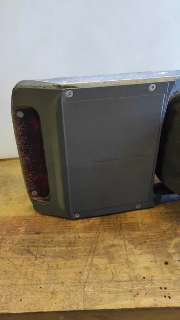 Bảng bảo vệ phía sau Onewheel +XR mỏng hơn - Image 14