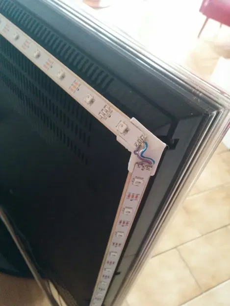 Hệ thống ánh sáng Ambilight cho TV với đèn LED WS2812 - Image 3