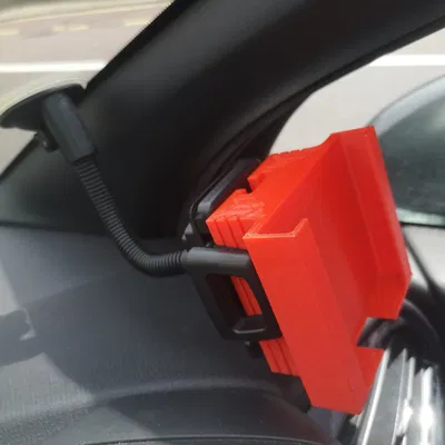 Bộ chuyển đổi điện thoại di động lớn cho giá đỡ xe nhỏ