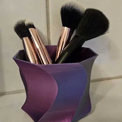 Giá đỡ cốc trang điểm đa năng cho bút và cọ