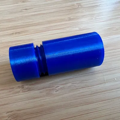 Bình chứa hình trụ đơn giản với nắp vặn cho in 3D