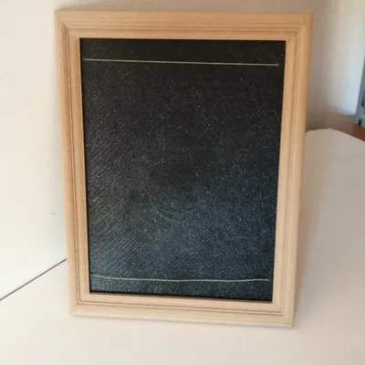 Khung ảnh trang trí tường độc đáo cho không gian sống