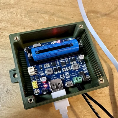 Hộp quản lý năng lượng mặt trời Waveshare cho module 2500mAh