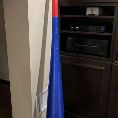 Gậy bóng chày khổng lồ dài 6,5 foot